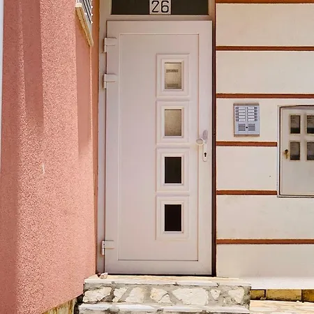 Josip Modern Apartment Novalja Exterior photo