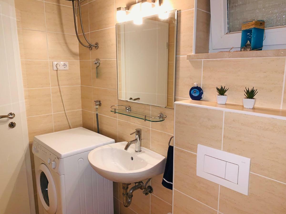 Apartment Josip Modern Novalja